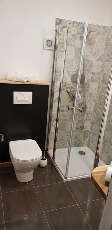Casa Mulino Apartment Ровин Екстериор снимка