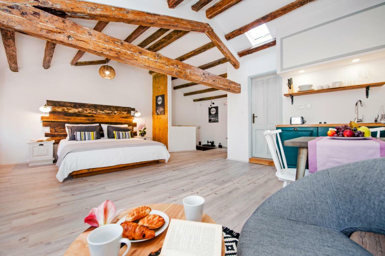 Casa Mulino Apartment Ровин Екстериор снимка