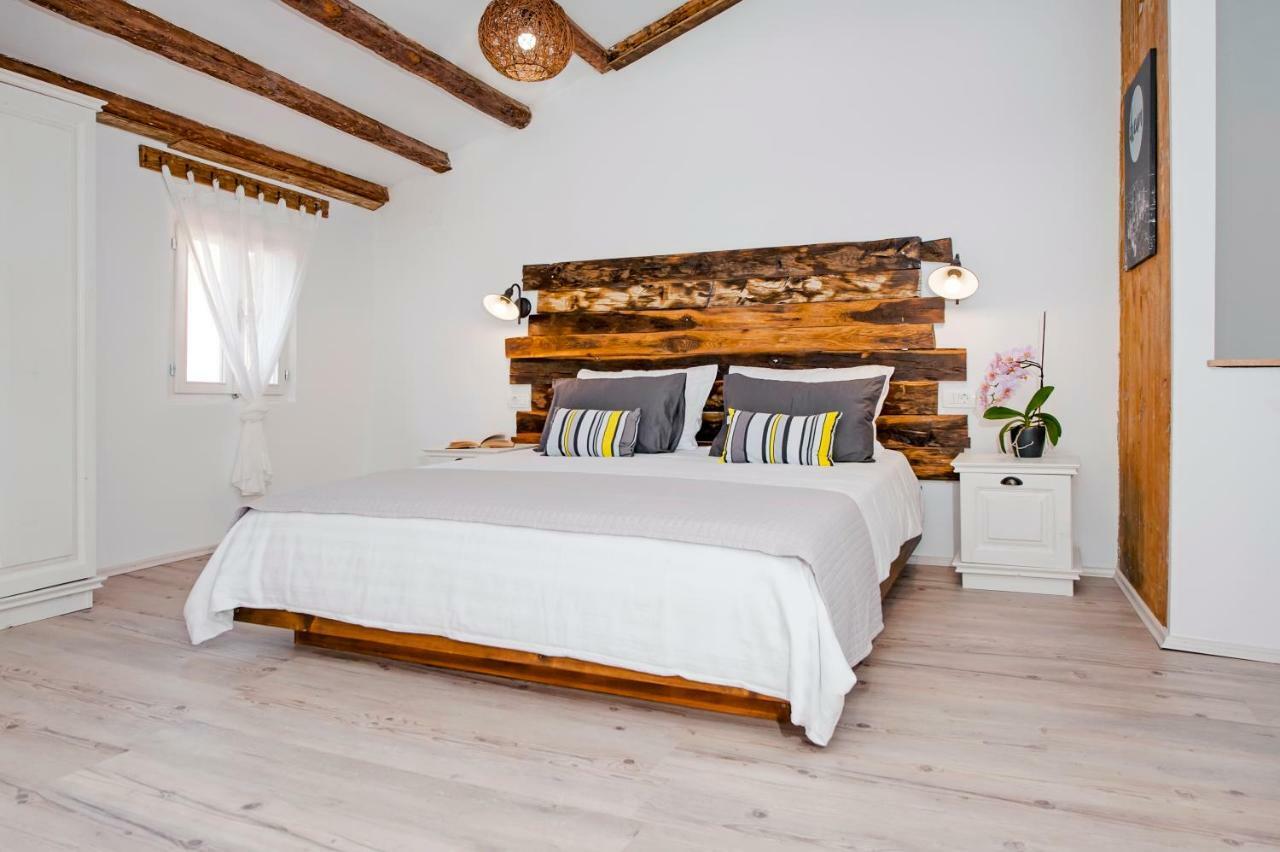 Casa Mulino Apartment Ровин Екстериор снимка